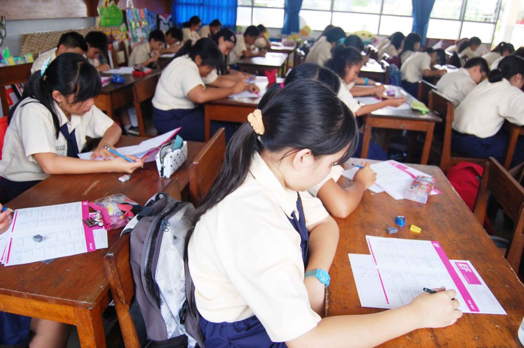 Siswa Kelas IX: Uji Coba ujian nasional dan manfaatnya